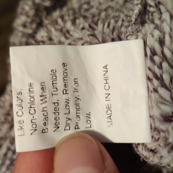 ***Teddy Hooded Sweatshirt - Picture 5 of 5